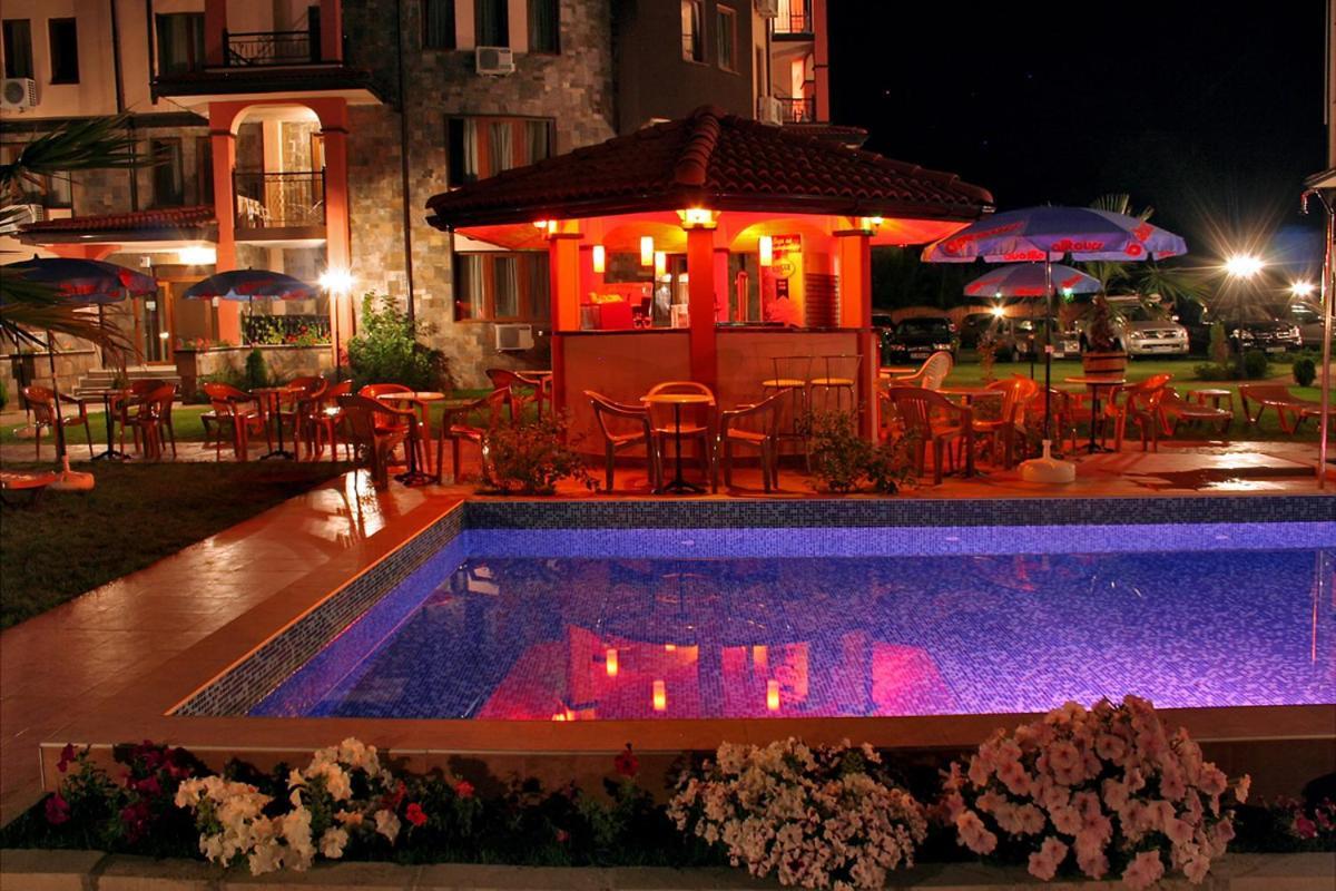 South Beach Hotel - New Management And Free Beach Access 茨雷沃 外观 照片