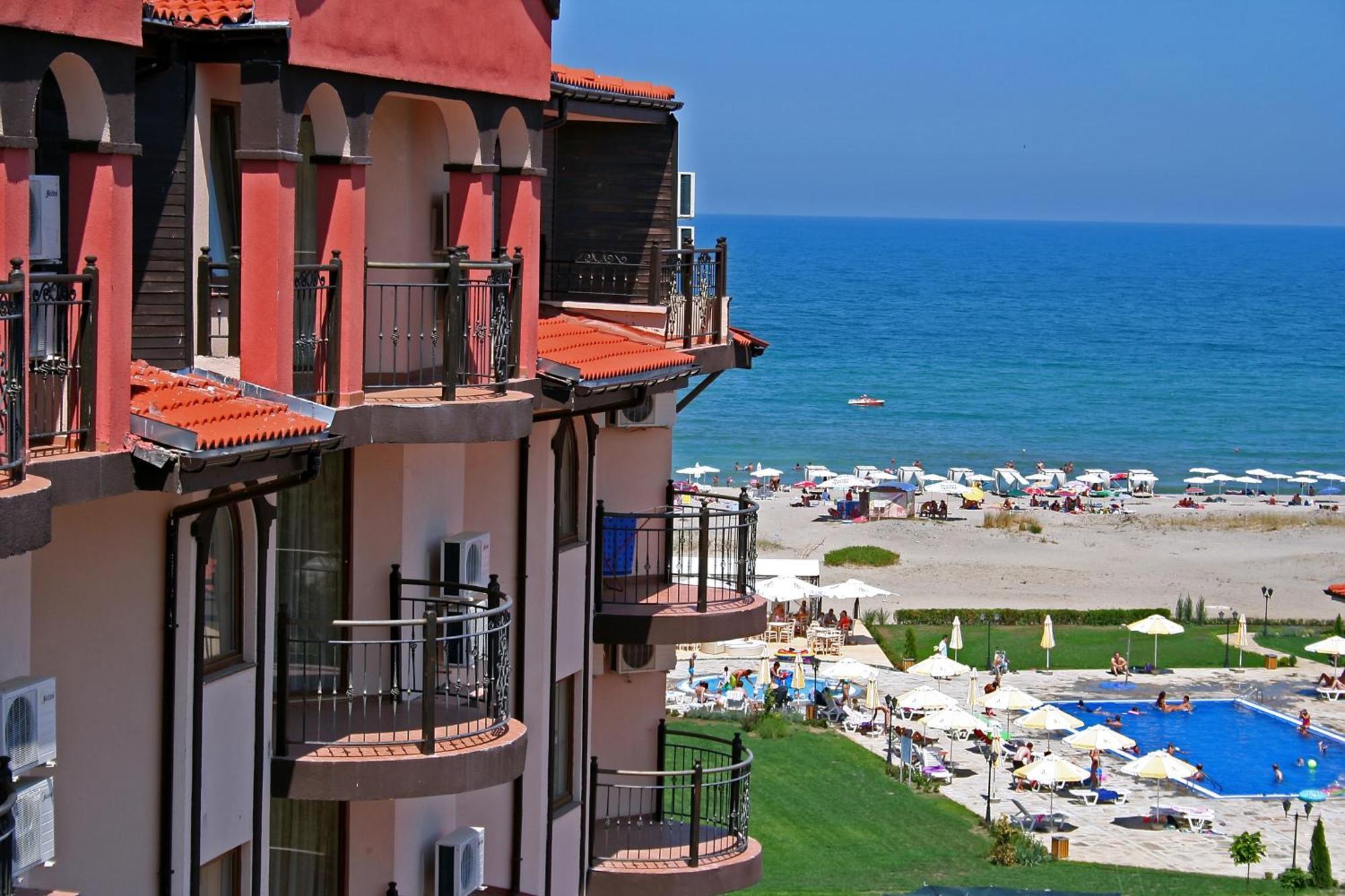 South Beach Hotel - New Management And Free Beach Access 茨雷沃 外观 照片