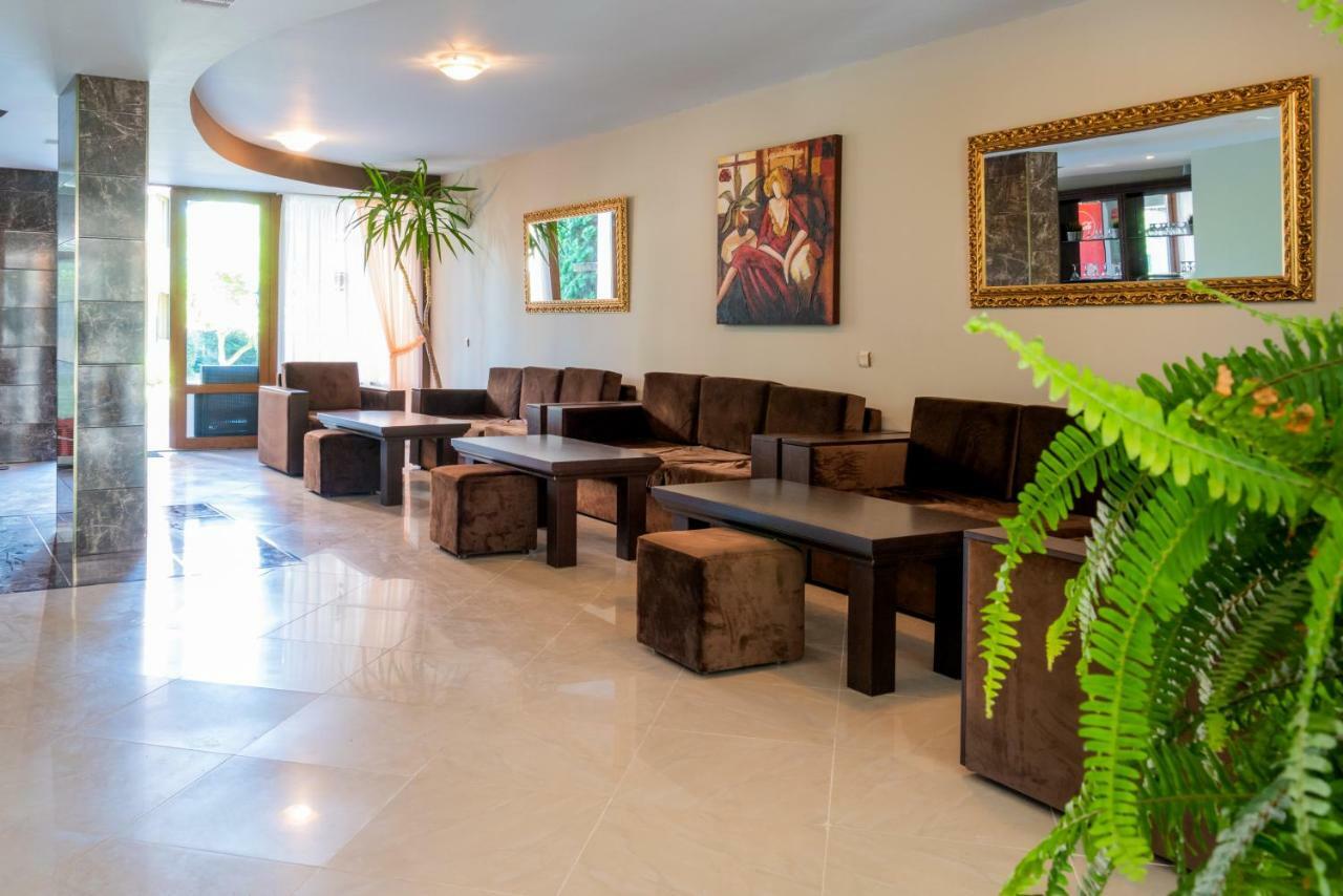 South Beach Hotel - New Management And Free Beach Access 茨雷沃 外观 照片