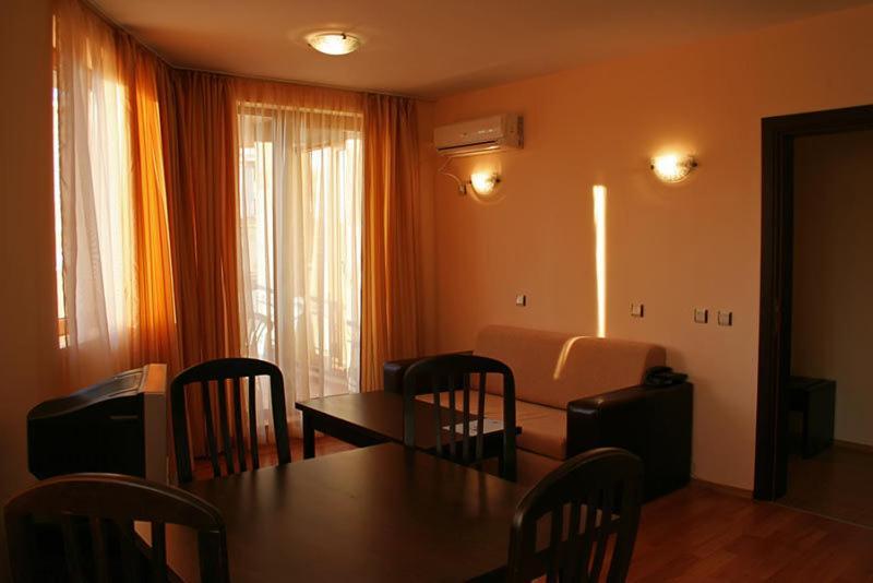 South Beach Hotel - New Management And Free Beach Access 茨雷沃 外观 照片